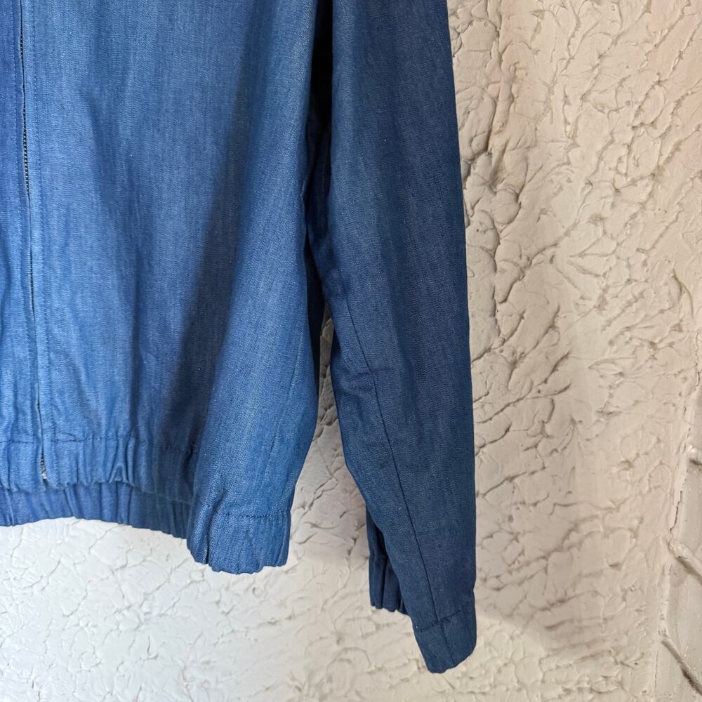 Gap Lightweight Denim Jacket Women’s Large Blue Zip Front Casual Elastic Hem - Picture 3 of 8